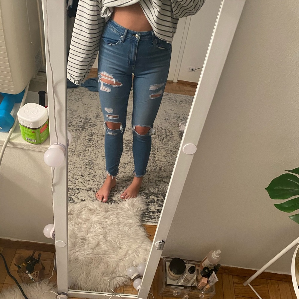Levi High Rise Skinny Jeans
